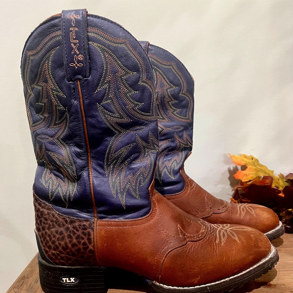 Men’s size 8.5 EE Tony Lama TLX Boots Brown/Blue Boots round toe
